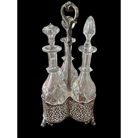 Hawksworth Eyre & Co 3-Bottle Tantalus Crystal Decanters & Silver Plate Stand - Picture 13 of 14